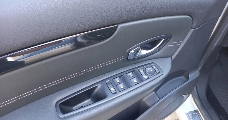 Renault Grand Scenic cena 18900 przebieg: 200000, rok produkcji 2013 z Oława małe 137